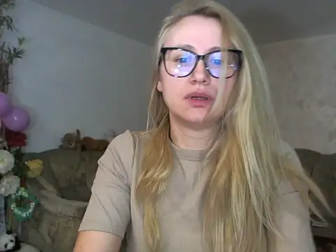 Snapshot of Nataly_Rosy chatting on 02-24-26, 06:47 Nataly Rosy online show from 02-24-26, 06:47