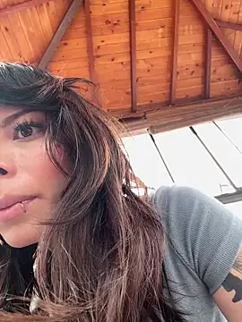 Isalove99 online show from 04-04-26, 08:37