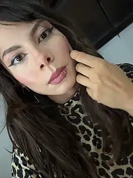 Isalove99 online show from 07-23-26, 12:46