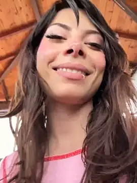 Isalove99 online show from 05-18-26, 06:34
