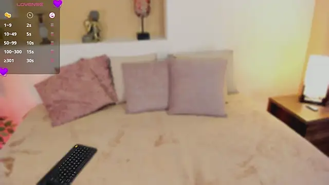 xiomara cortes online show from 02-06-26, 07:32