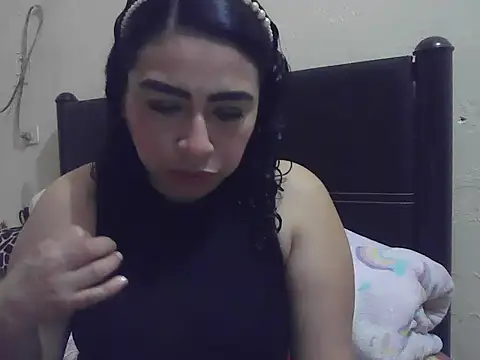 DalilahMx online show from 02-10-26, 03:22