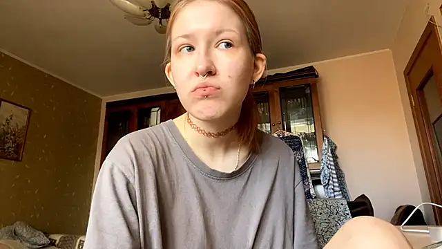 LaureenVielma online show from 04-15-26, 08:20