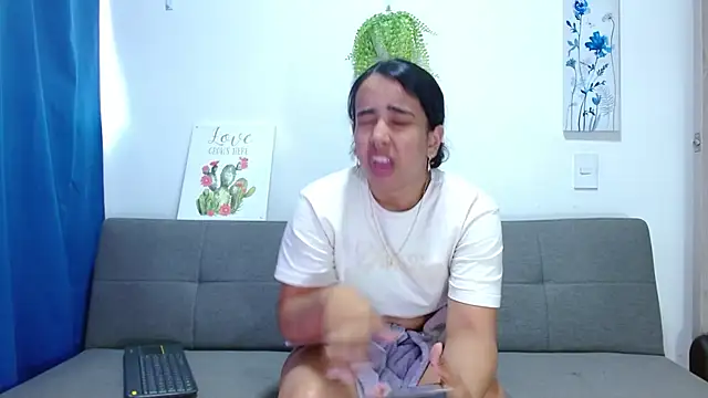 Diva noir online show from 02-05-26, 05:31