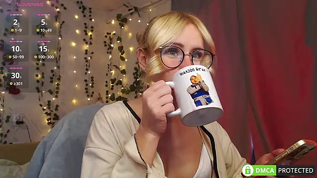 Mia  Jensen online show from 02-13-26, 10:26