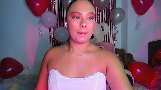 Snapshot of Kylievoos chatting on 02-12-26, 11:26 Kylievoos online show from 02-12-26, 11:26