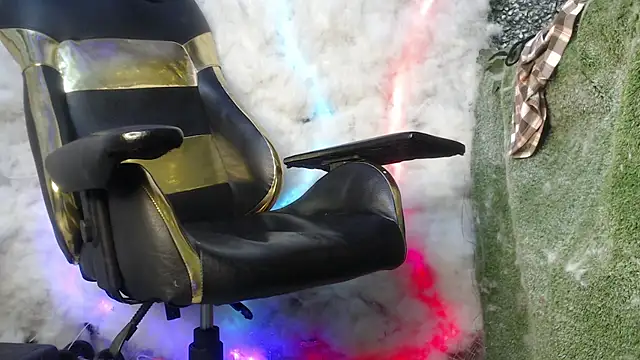 Walkers05 online show from 03-20-26, 06:14