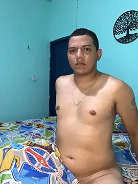 Snapshot of Loaisn chatting on 02-04-26, 01:11 Loaisn online show from 02-04-26, 01:11