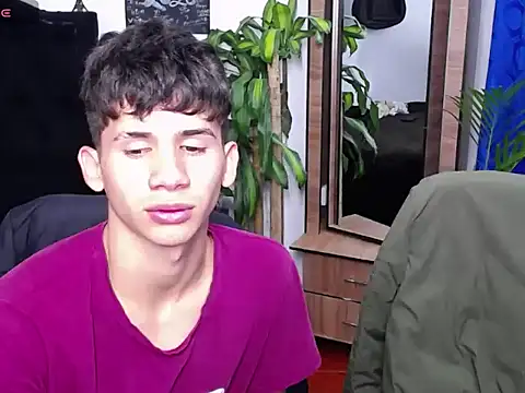  noahdiaz online show from 02-25-26, 04:23