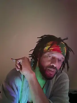 Snapshot of magic_man1085 chatting on 02-01-26, 10:19 magic man1085 online show from 02-01-26, 10:19