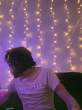 Snapshot of magic_man1085 chatting on 02-10-26, 06:34 magic man1085 online show from 02-10-26, 06:34