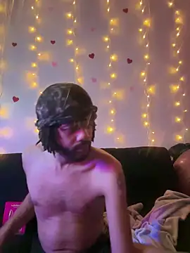 Snapshot of magic_man1085 chatting on 02-19-26, 05:26 magic man1085 online show from 02-19-26, 05:26