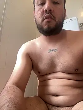 latinocalientehot online show from 06-21-26, 02:45