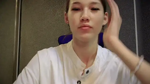 lilXdomiii online show from 05-06-26, 09:46