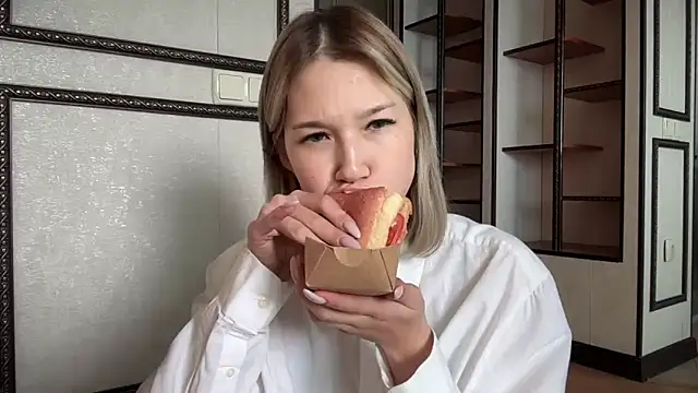 lilXdomiii online show from 04-13-26, 10:41