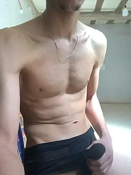 Snapshot of Spoo69 chatting on 04-04-26, 02:12 Spoo69 online show from 04-04-26, 02:12