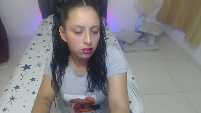 Barbara D Valencia online show from 03-25-26, 03:55