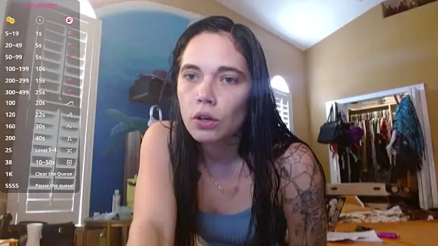 Snapshot of ahungkittykat chatting on 05-06-26, 09:41 ahungkittykat online show from 05-06-26, 09:41