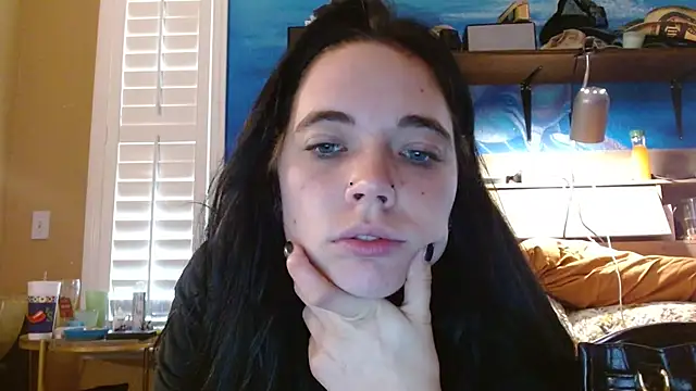 Snapshot of ahungkittykat chatting on 05-27-26, 05:09 ahungkittykat online show from 05-27-26, 05:09