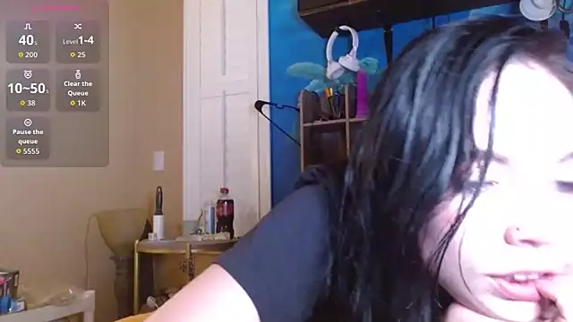 Snapshot of ahungkittykat chatting on 06-04-26, 03:22 ahungkittykat online show from 06-04-26, 03:22