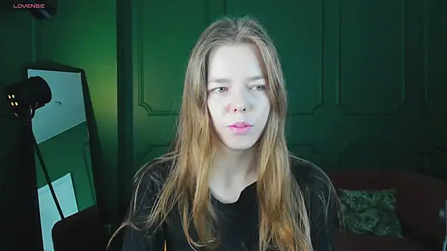  Tina Tayllor  online show from 03-29-26, 08:43