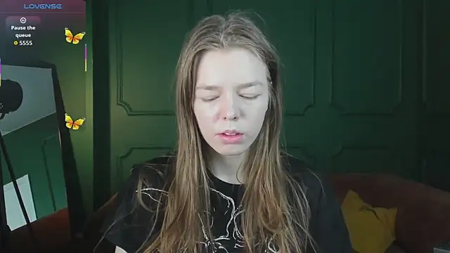  Tina Tayllor  online show from 03-22-26, 08:54