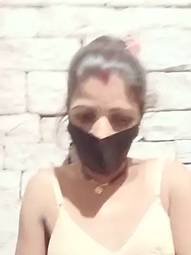 Divya-11431 online show from 06-18-26, 04:01