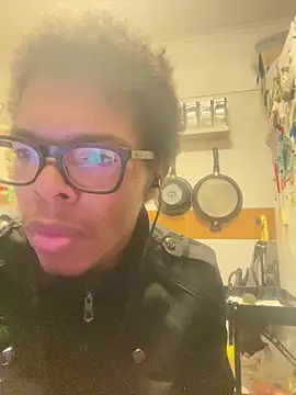 Snapshot of ELPikaPreta chatting on 02-14-26, 01:50 ELPikaPreta online show from 02-14-26, 01:50