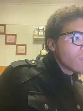 Snapshot of ELPikaPreta chatting on 02-02-26, 02:32 ELPikaPreta online show from 02-02-26, 02:32