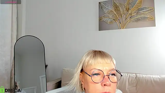 Ann Annise online show from 03-10-26, 01:20