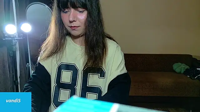 VandiFive online show from 04-05-26, 08:15