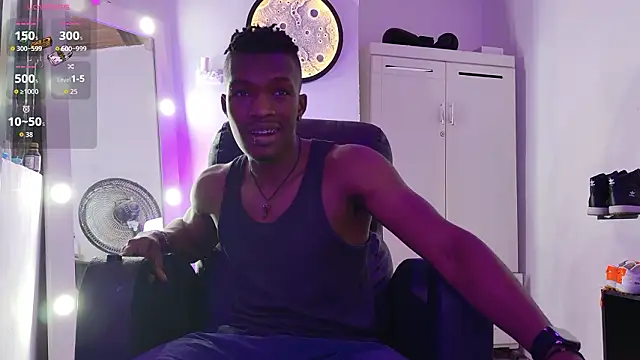 Snapshot of ReyKen- chatting on 02-14-26, 02:56 ReyKen- online show from 02-14-26, 02:56