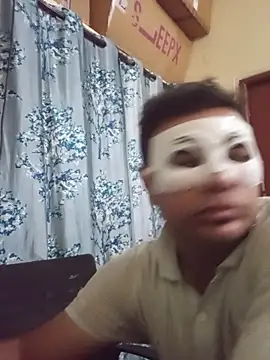 pinkbox online show from 04-12-26, 07:33