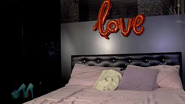 EileenElfie online show from 02-27-26, 03:40