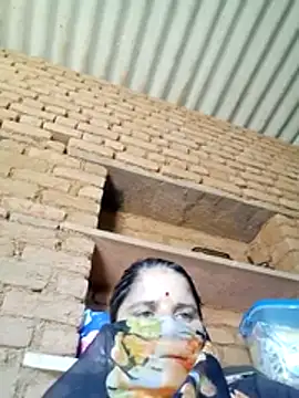 Lucky couple-1 online show from 04-19-26, 08:26