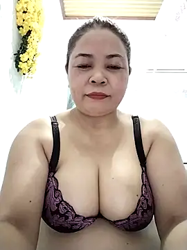 Baby-bigtits2026 online show from 05-11-26, 10:16