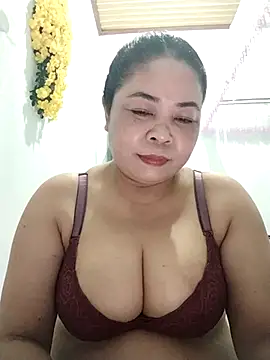 Baby-bigtits2026 online show from 03-25-26, 01:43