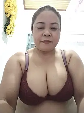 Baby-bigtits2026 online show from 05-20-26, 10:23