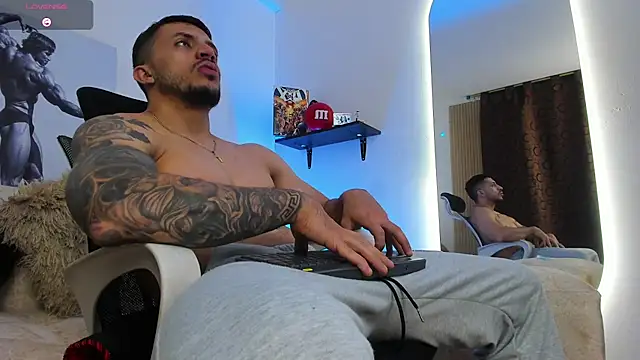 LiamReigns  online show from 07-14-26, 03:22