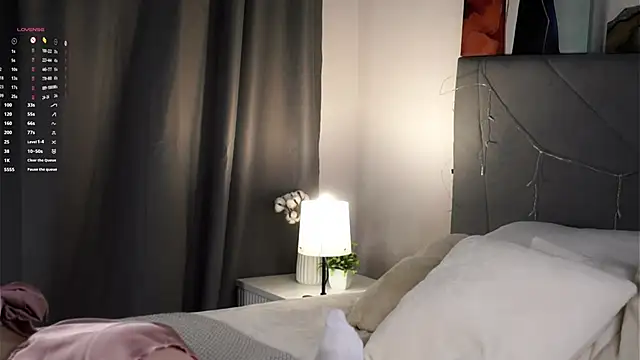 Snapshot of BlondellBolio chatting on 02-25-26, 09:14 BlondellBolio online show from 02-25-26, 09:14