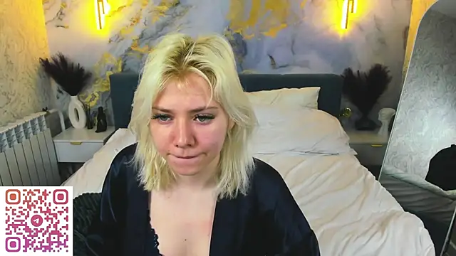 Kate Krose online show from 04-24-26, 01:07