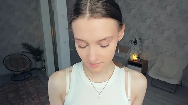 LianneBynon online show from 04-02-26, 08:54