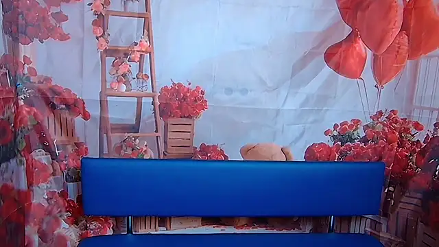 Snapshot of RenataDaster chatting on 02-06-26, 05:36 RenataDaster online show from 02-06-26, 05:36