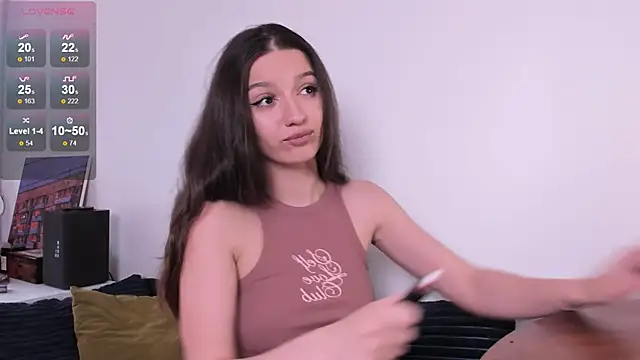 miabellee  online show from 05-28-26, 02:01