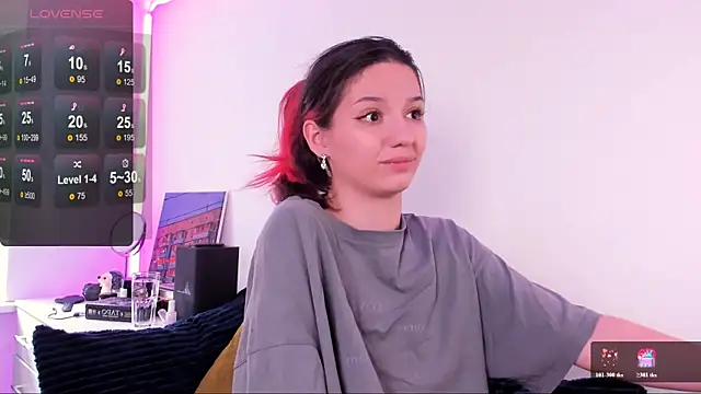 Snapshot of miabellee_ chatting on 06-27-26, 07:36 miabellee online show from 06-27-26, 07:36