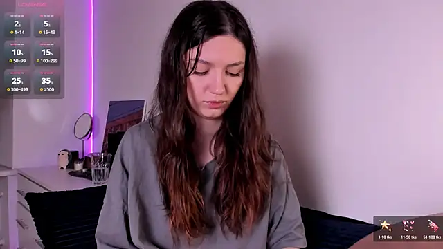 miabellee  online show from 03-27-26, 11:49