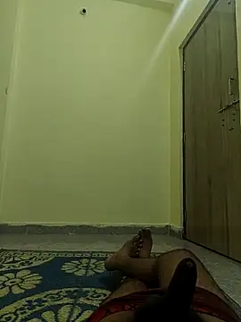 Romantic boy143 online show from 06-09-26, 06:53