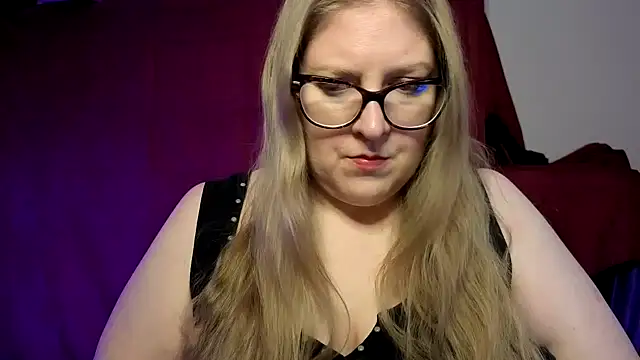 Snapshot of MissCharlotteXx chatting on 02-20-26, 03:03 MissCharlotteXx online show from 02-20-26, 03:03