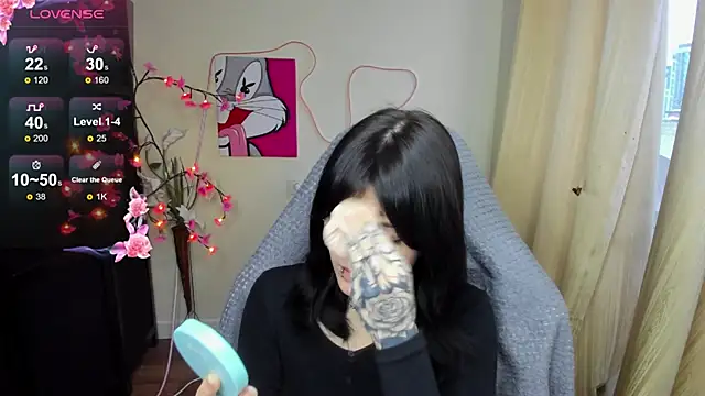 Snapshot of Emma_Darkkk chatting on 02-10-26, 02:21 Emma Darkkk online show from 02-10-26, 02:21