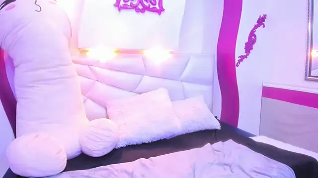 Keiry Paloma online show from 03-10-26, 02:32